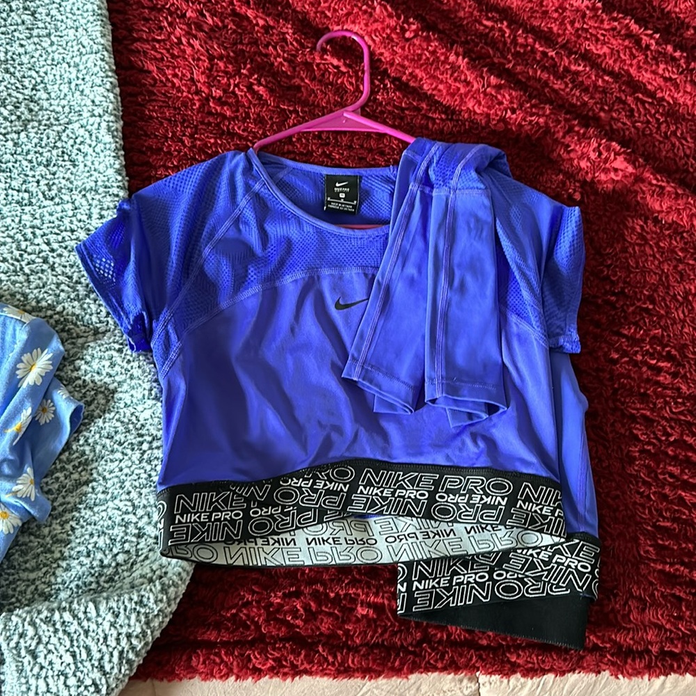 Nike Athletic Set